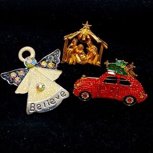 Holiday Pins